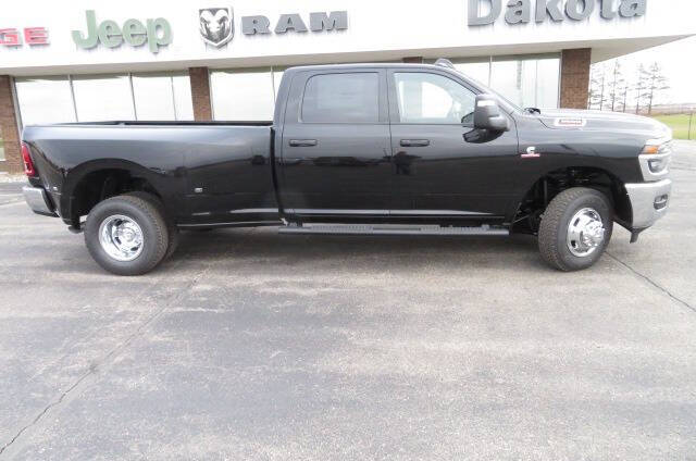 2026 RAM Ram 3500 Pickup Tradesman's photo