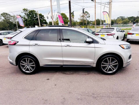 2019 Ford Edge Titanium