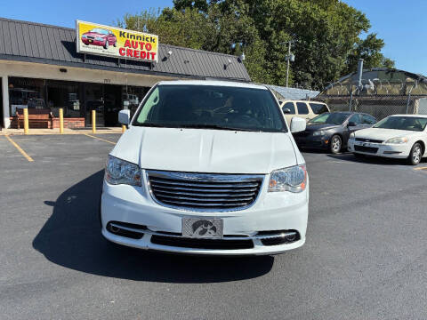 2015 Chrysler Town and Country