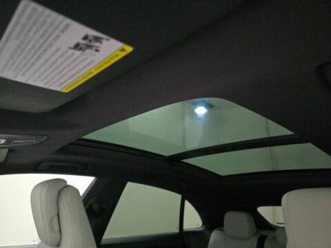 2024 Porsche Macan 4 Electric