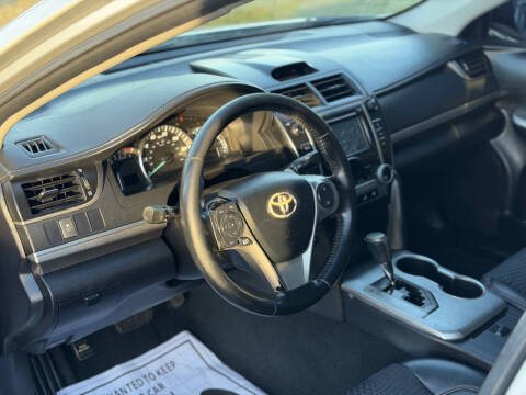 2013 Toyota Camry SE