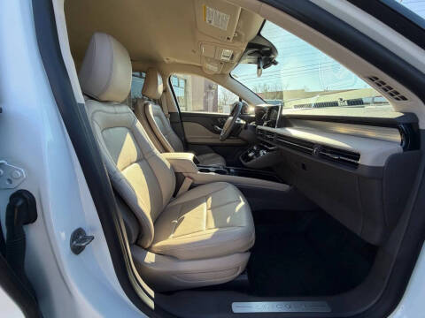 2022 Lincoln Corsair Standard