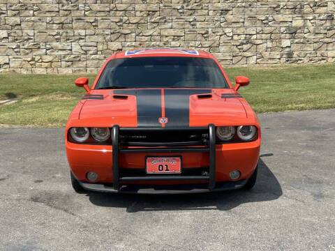 2008 Dodge Challenger SRT8