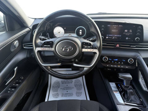 2021 Hyundai Elantra SEL