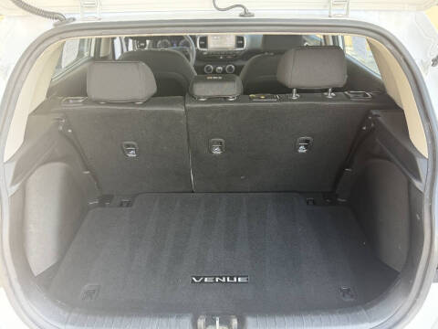 2021 Hyundai Venue SE