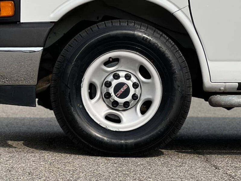 2019 GMC Savana 2500