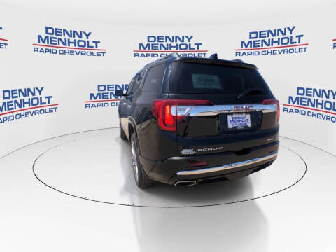 2023 GMC Acadia Denali