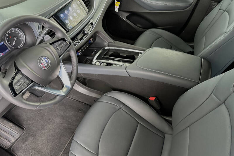 2024 Buick Enclave Essence