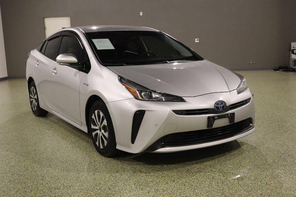 Silver 2019 Toyota Prius LE LE 4dr Hatchback 1