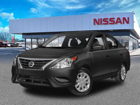 2019 Nissan Versa S Plus