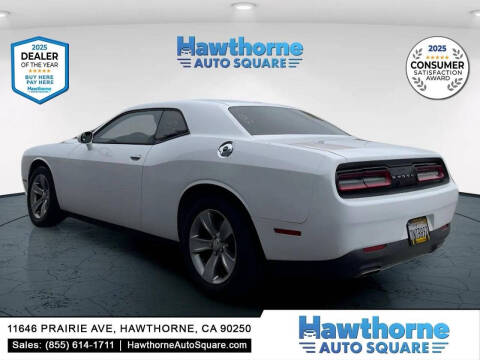 2015 Dodge Challenger SXT