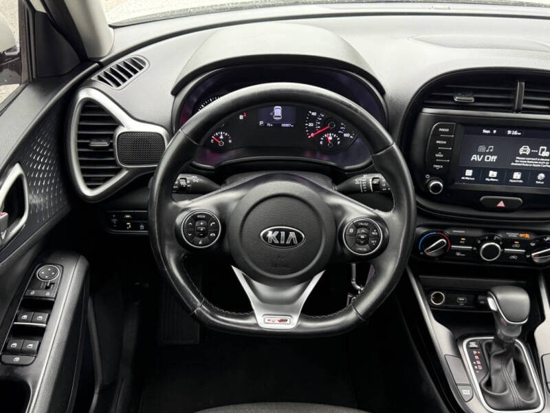 2021 Kia Soul GT-Line