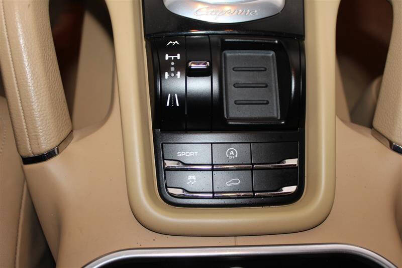 2012 Porsche Cayenne