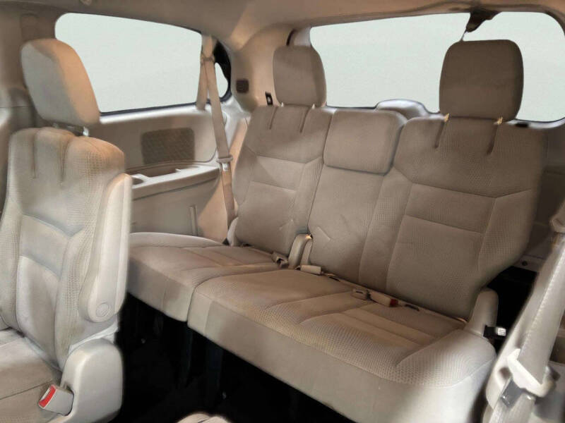 2016 Dodge Grand Caravan American Value Package
