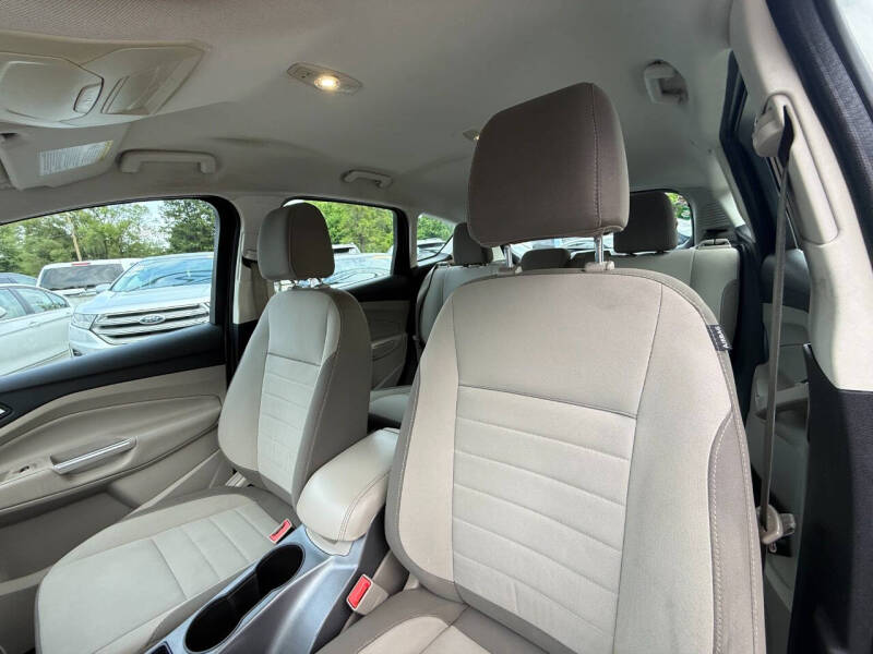 2013 Ford C-MAX Hybrid SE
