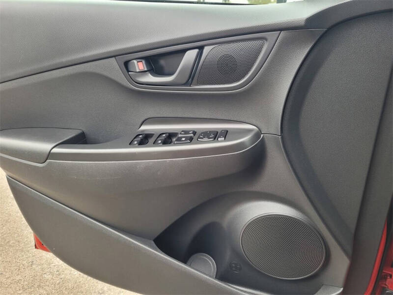 2020 Hyundai Kona SEL