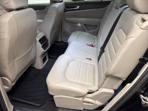 2024 Volkswagen Atlas SEL 4Motion