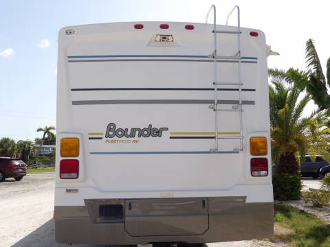 2004 Fleetwood RV 35e