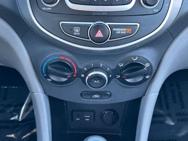 2014 Hyundai Accent GLS