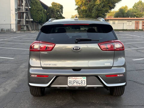 2018 Kia Niro Touring