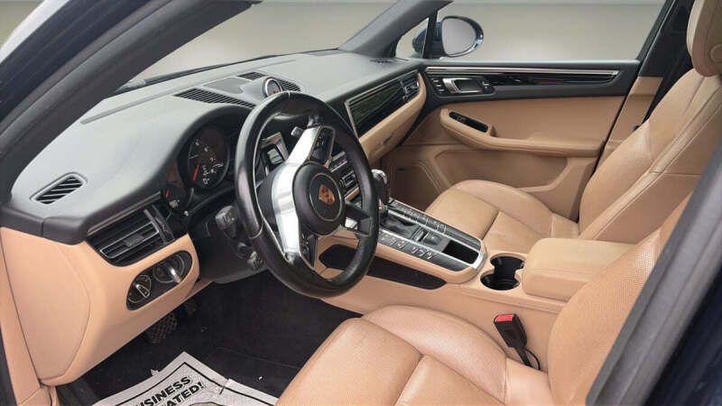 2019 Porsche Macan