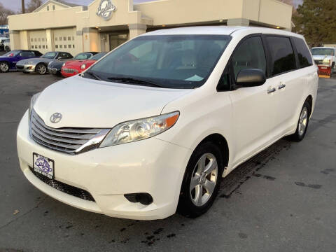 2017 Toyota Sienna L 7-Passenger