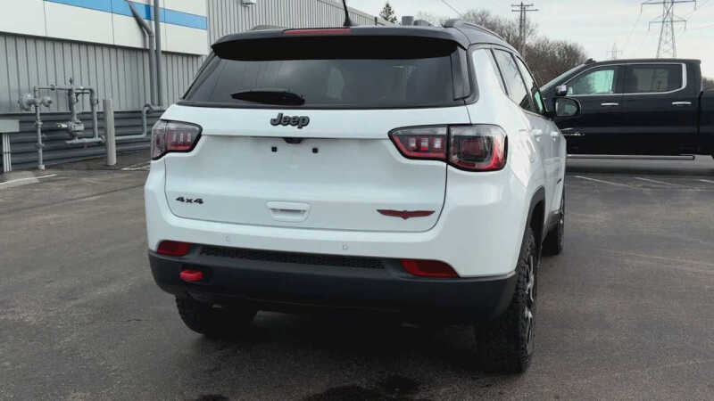 2025 Jeep Compass Trailhawk