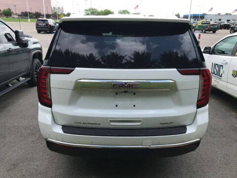 2024 GMC Yukon SLT