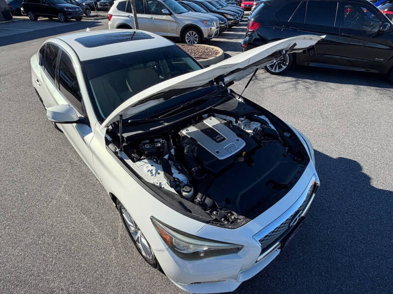 2015 Infiniti Q50 Premium