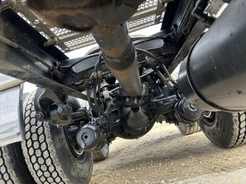 2016 Peterbilt 579 Road 579 Road Tractor