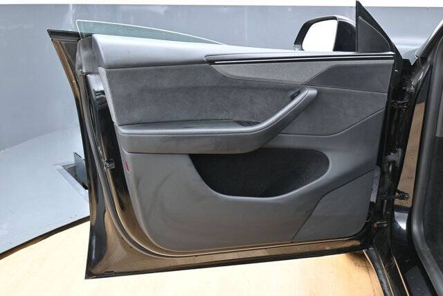 2026 Tesla Model Y Long Range