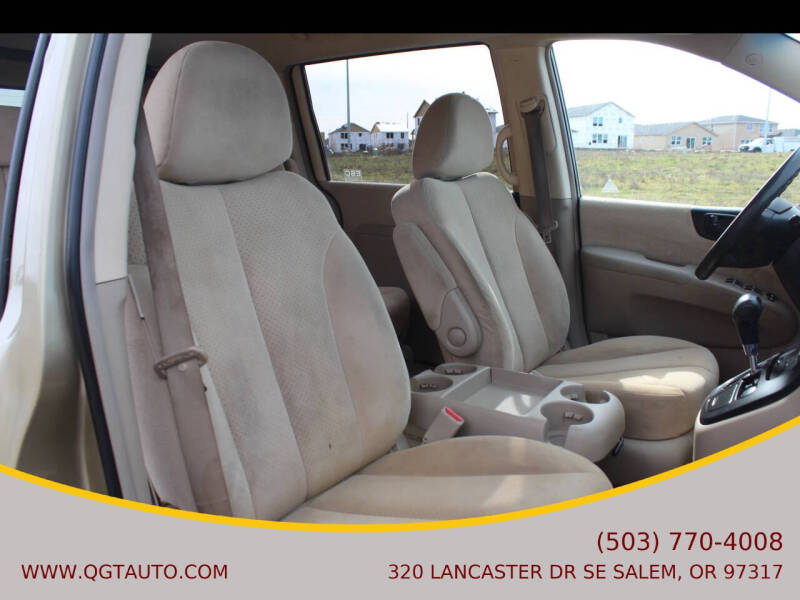 2007 Hyundai Entourage