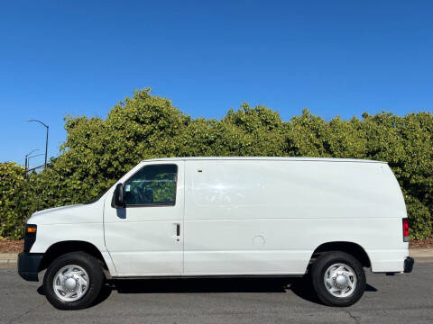 2014 Ford E-Series E-150