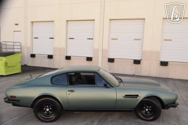 1976 Aston Martin V8 Vantage