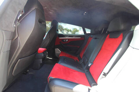 2019 Lamborghini Urus