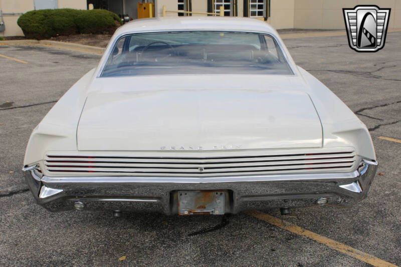 1966 Pontiac Grand Prix