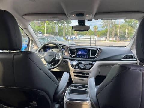 2017 Chrysler Pacifica