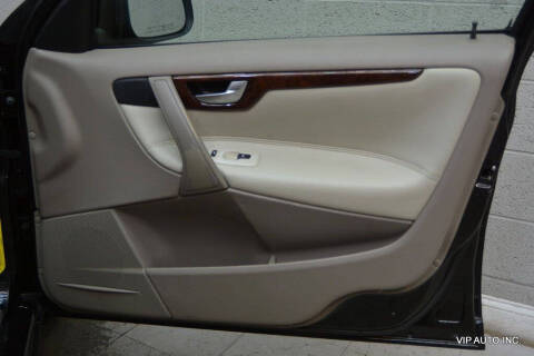 2007 Volvo V70 2.4