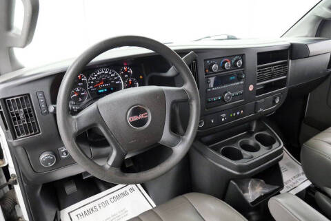 2022 GMC Savana 2500