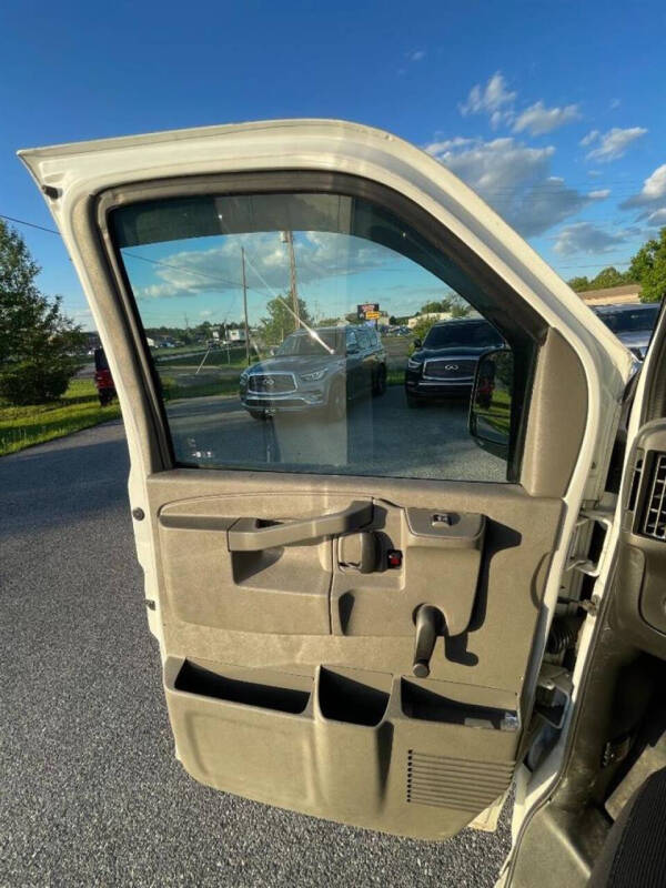 2018 Chevrolet Express 2500