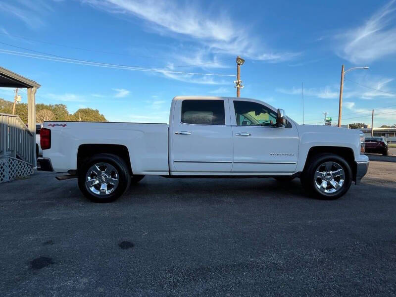 2015 Chevrolet Silverado 1500 LTZ photo 2