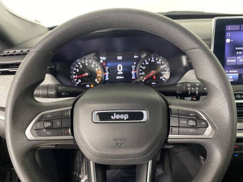 2023 Jeep Compass Sport