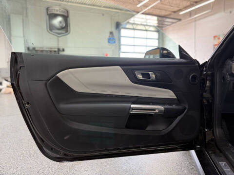 2025 Ford Mustang