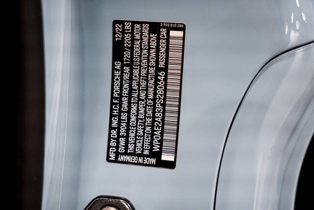 2023 Porsche 718 Cayman GT4 RS