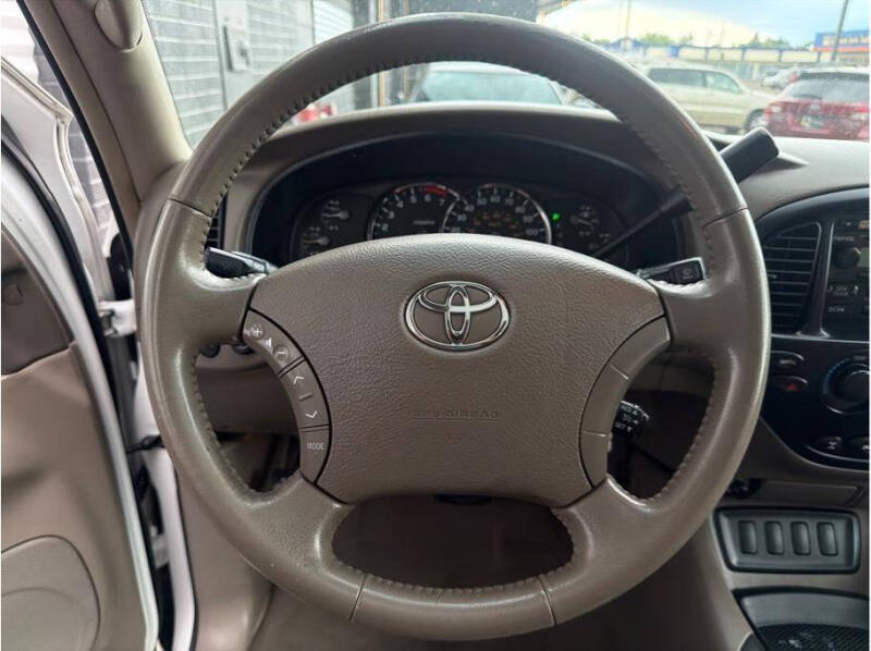 2007 Toyota Sequoia SR5