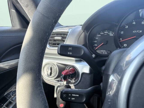 2015 Porsche Cayman GTS