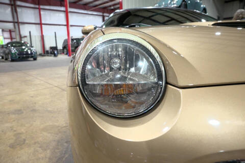 2005 Ford Thunderbird Deluxe