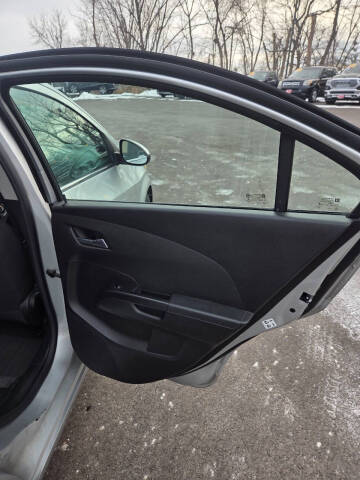 2014 Chevrolet Sonic LT Auto