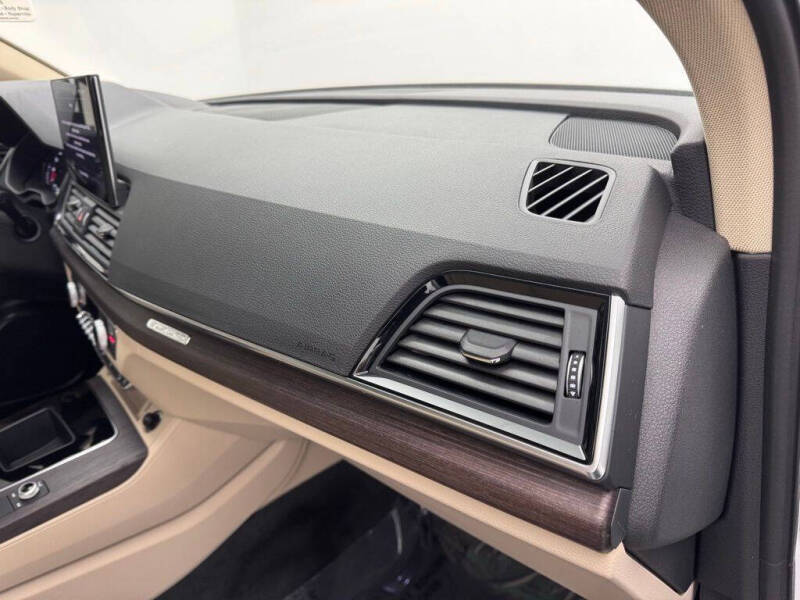 2022 Audi Q5 quattro S line Premium 45 TFSI