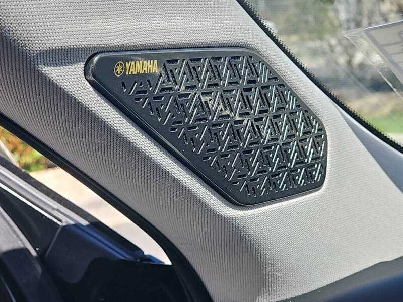 2025 Mitsubishi Outlander SEL Platinum Edition